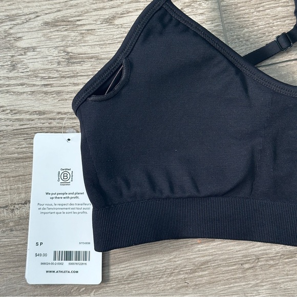 NWT Athleta Women’s Renew Sports Bra for A-C Cups in black size small - Picture 7 of 9